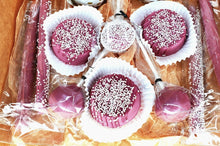 Load image into Gallery viewer, Holiday Pack